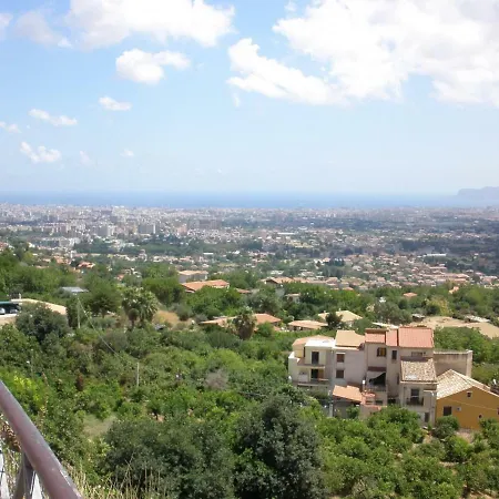 La Casa Delle Lodole Couette-café 3*